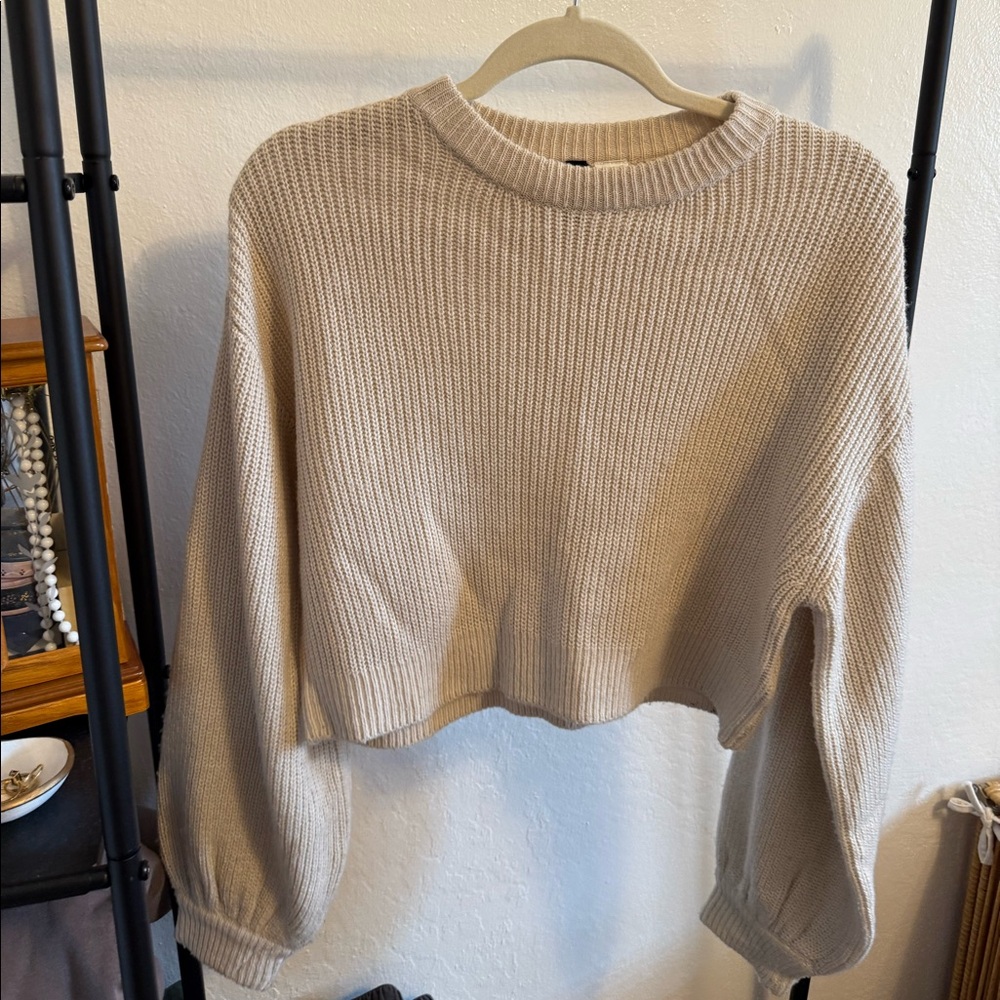 Knit sweater
